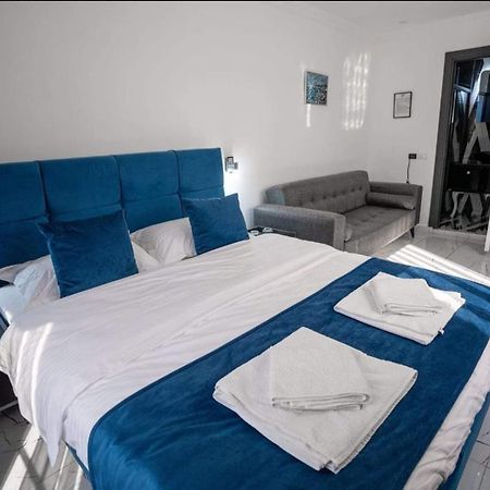 Breathe Hotel Vama Veche Bagian luar foto