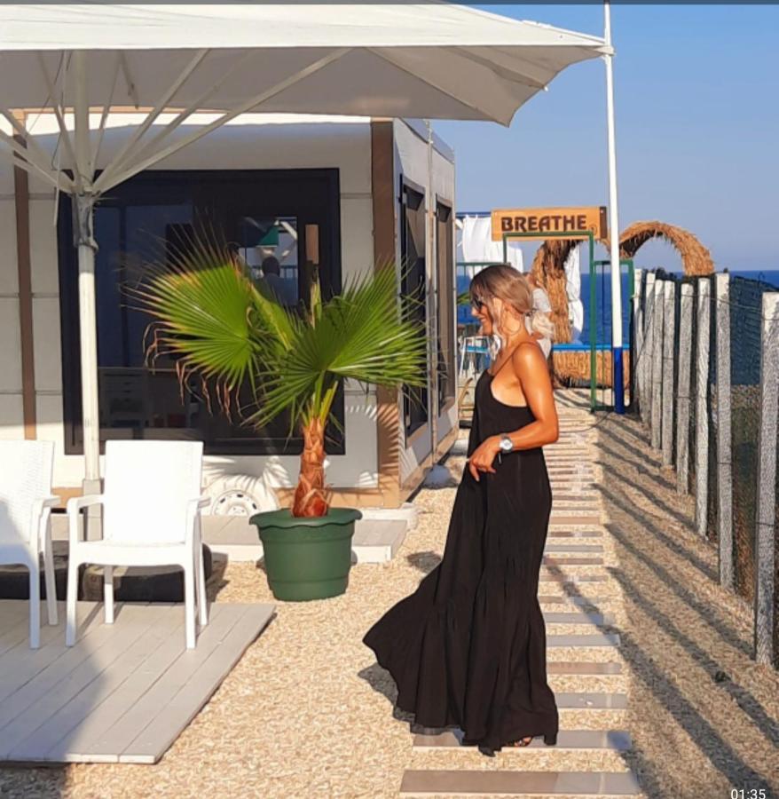 Breathe Hotel Vama Veche Bagian luar foto