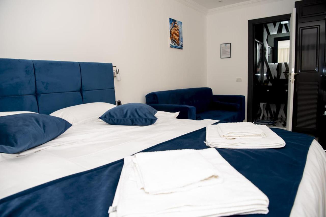 Breathe Hotel Vama Veche Bagian luar foto
