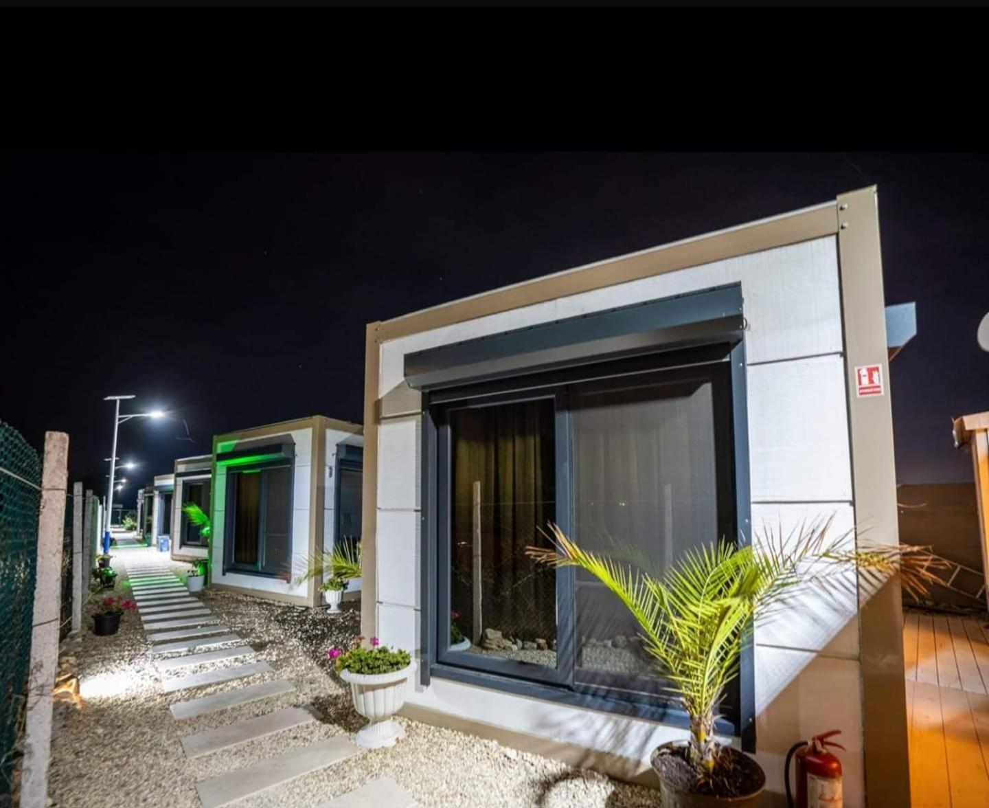 Breathe Hotel Vama Veche Bagian luar foto