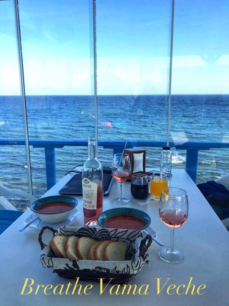 Breathe Hotel Vama Veche Bagian luar foto